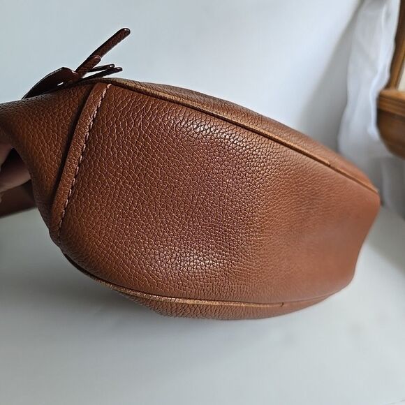 EUC Coach Sutton Hobo No. 35593 in Saddle Brown Pebbled Leather 12"x10"x3" - Picture 5 of 15